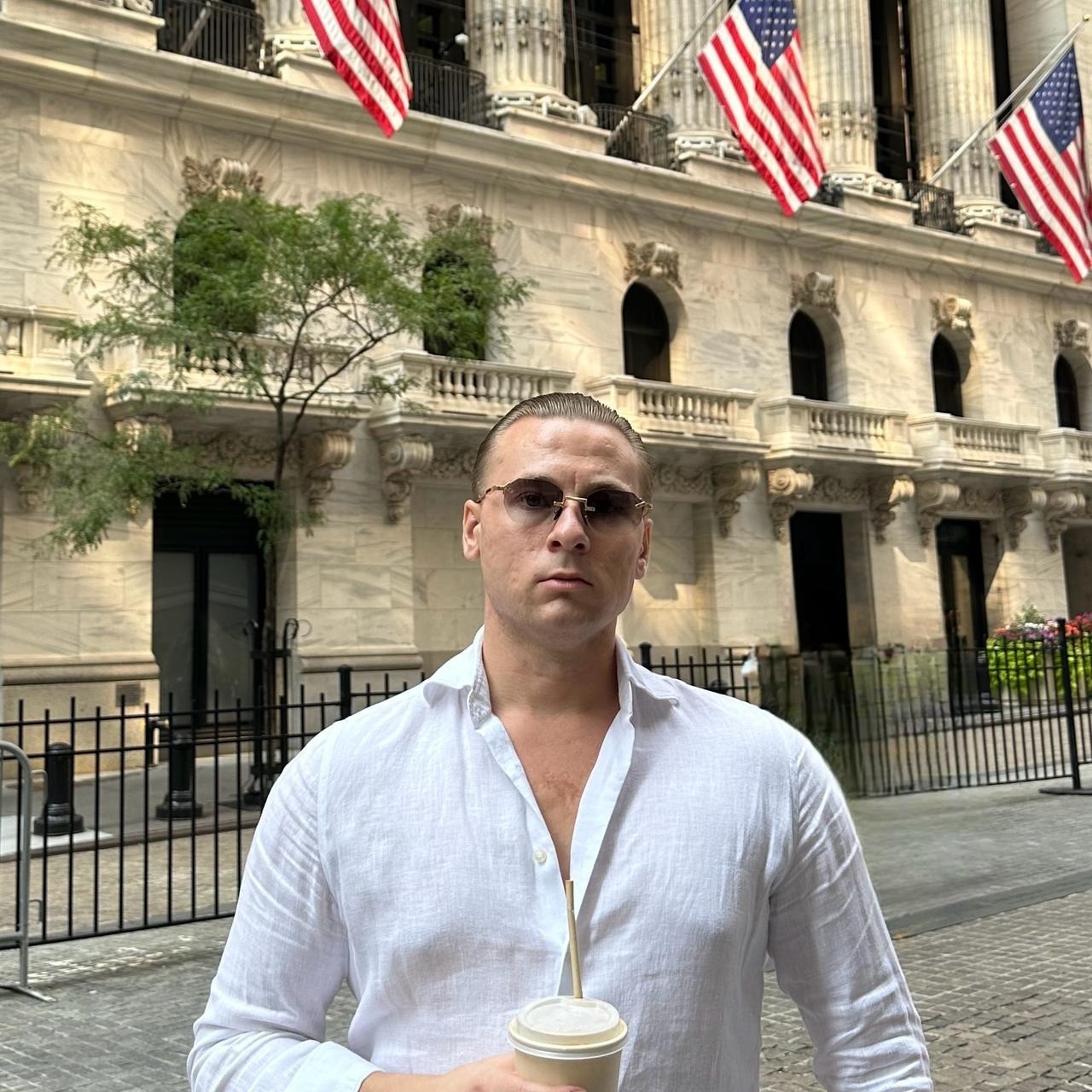 Crypto Klein outside the New York Stock Exchange